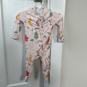 Angel Dear Christmas Ruffle Footie